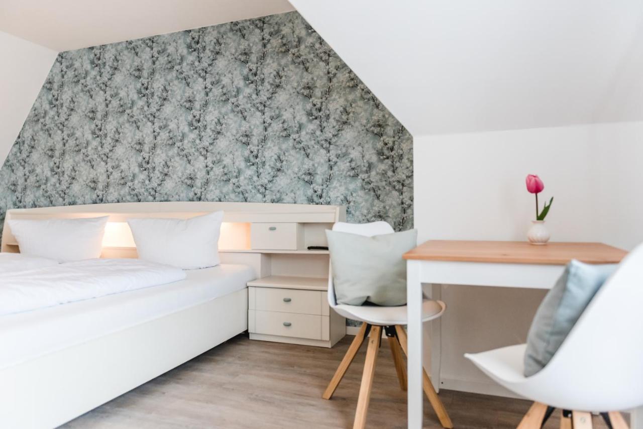 Straendhus Bed&Breakfast Hasselberg  Eksteriør billede