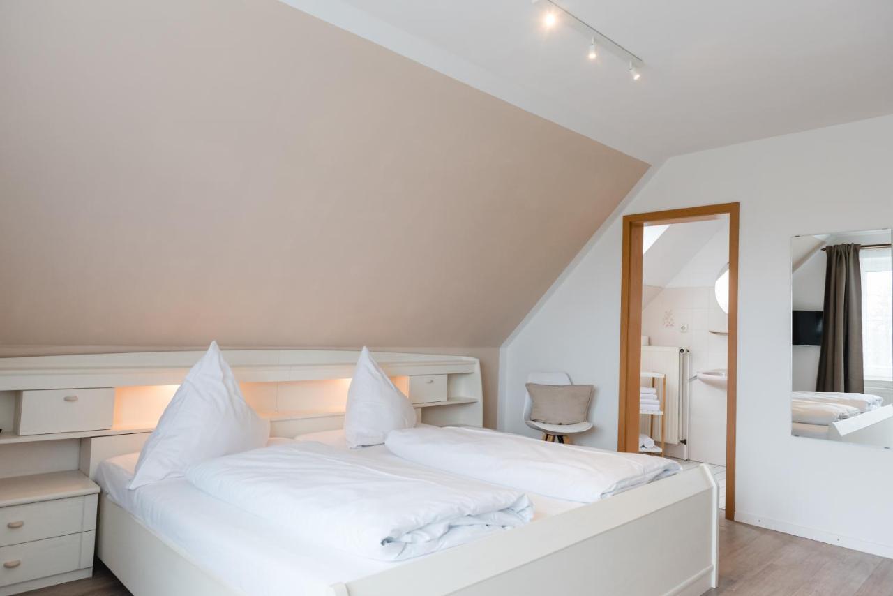Straendhus Bed&Breakfast Hasselberg  Eksteriør billede